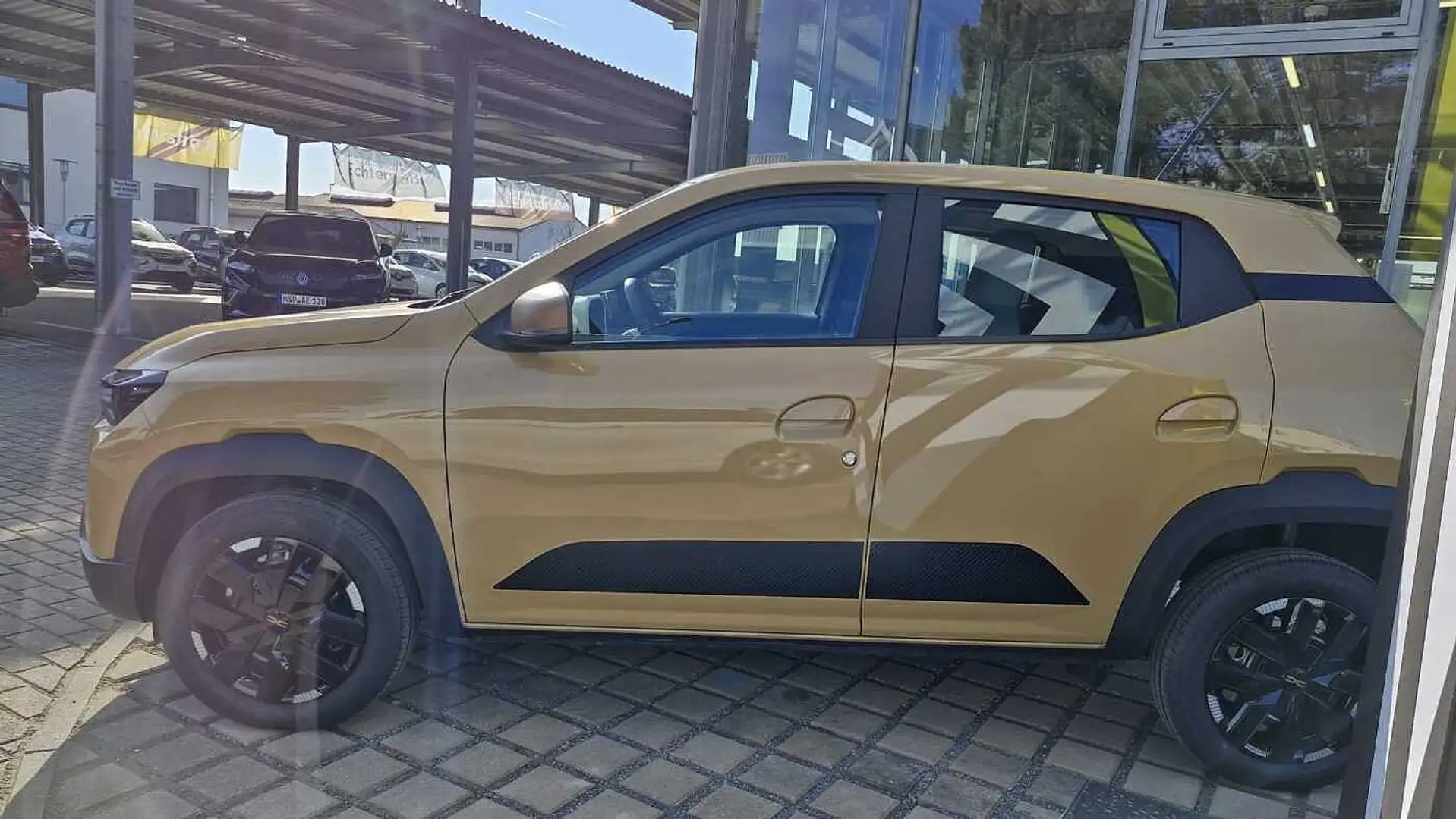 Dacia Spring Electric 65 Extreme +CCS Beige - 2