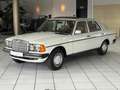 Mercedes-Benz 200 d W123 H-Zulassung Original-Zustand Weiß - thumbnail 5