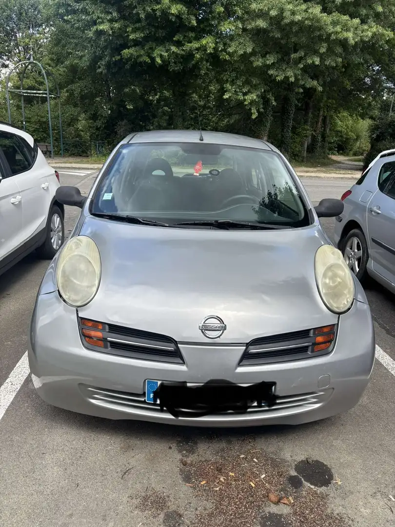 Nissan Micra 1.2i - 80 Visia - 1
