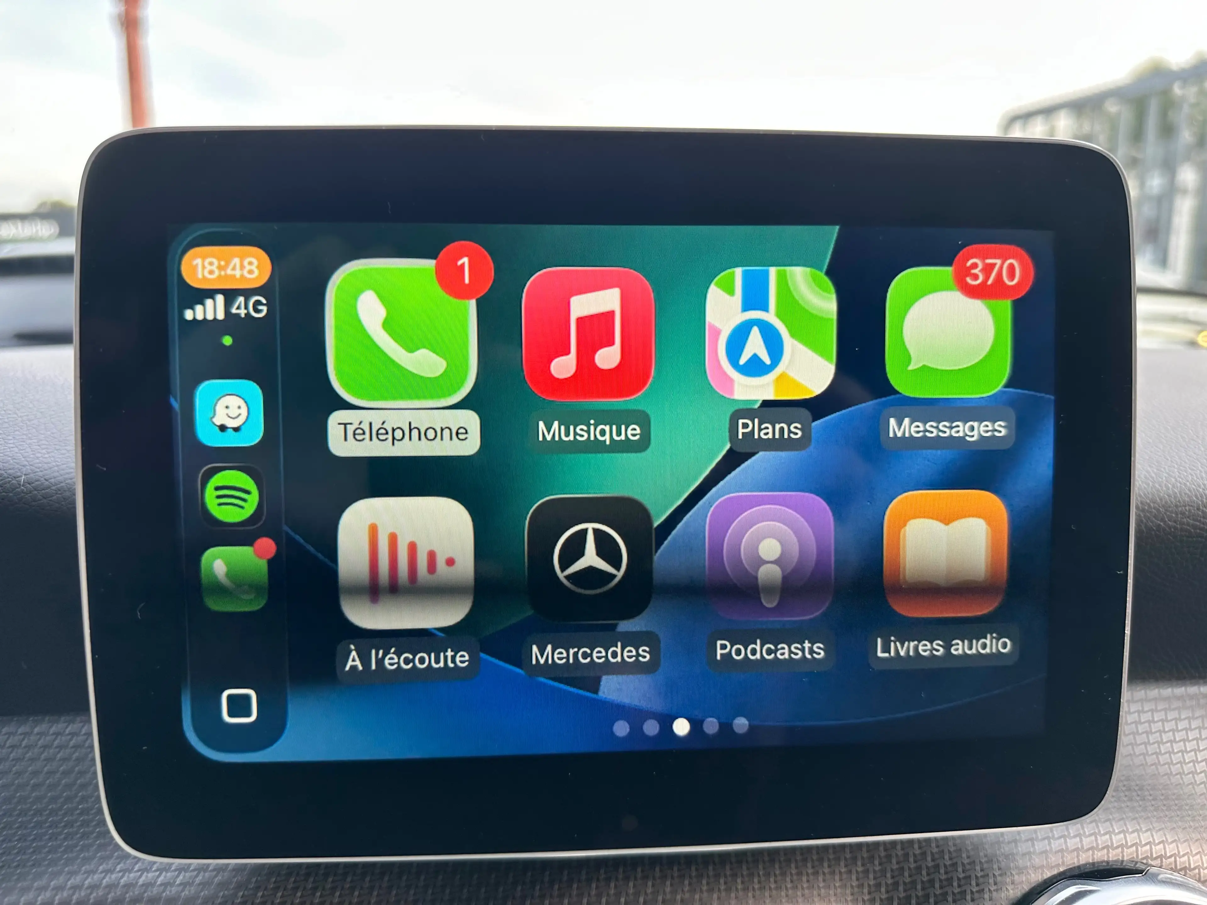Mercedes-Benz GLA 200 1,6*EXCELLENT ETAT*CUIR*LED*SIEGE CHAUFFANT*CAM*NAVI*CARPLAY*GARANTIE — photo 12