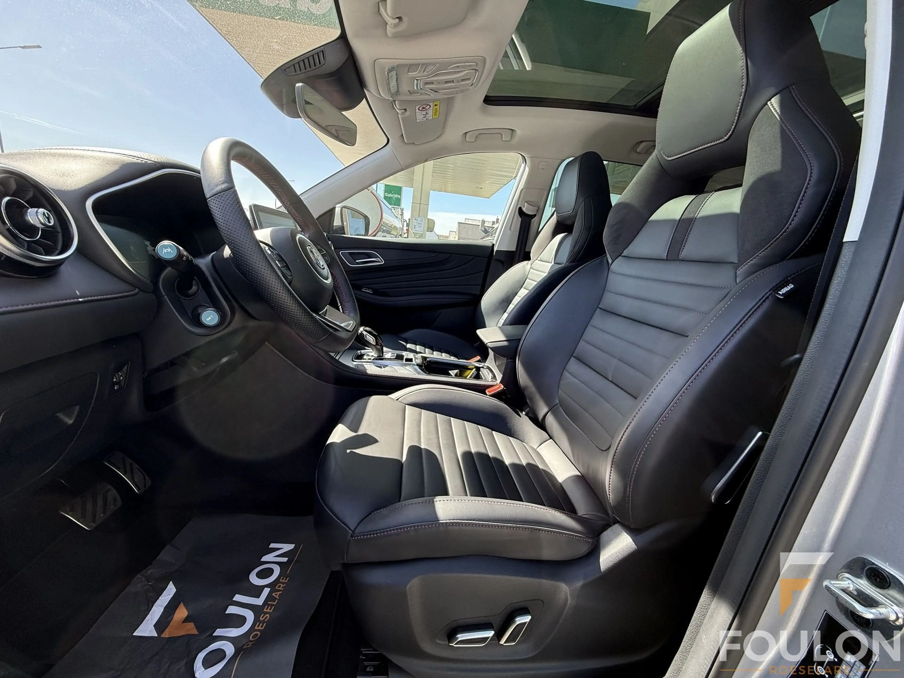 MG EHS 1.5 Turbo plug-in Luxury — photo 5