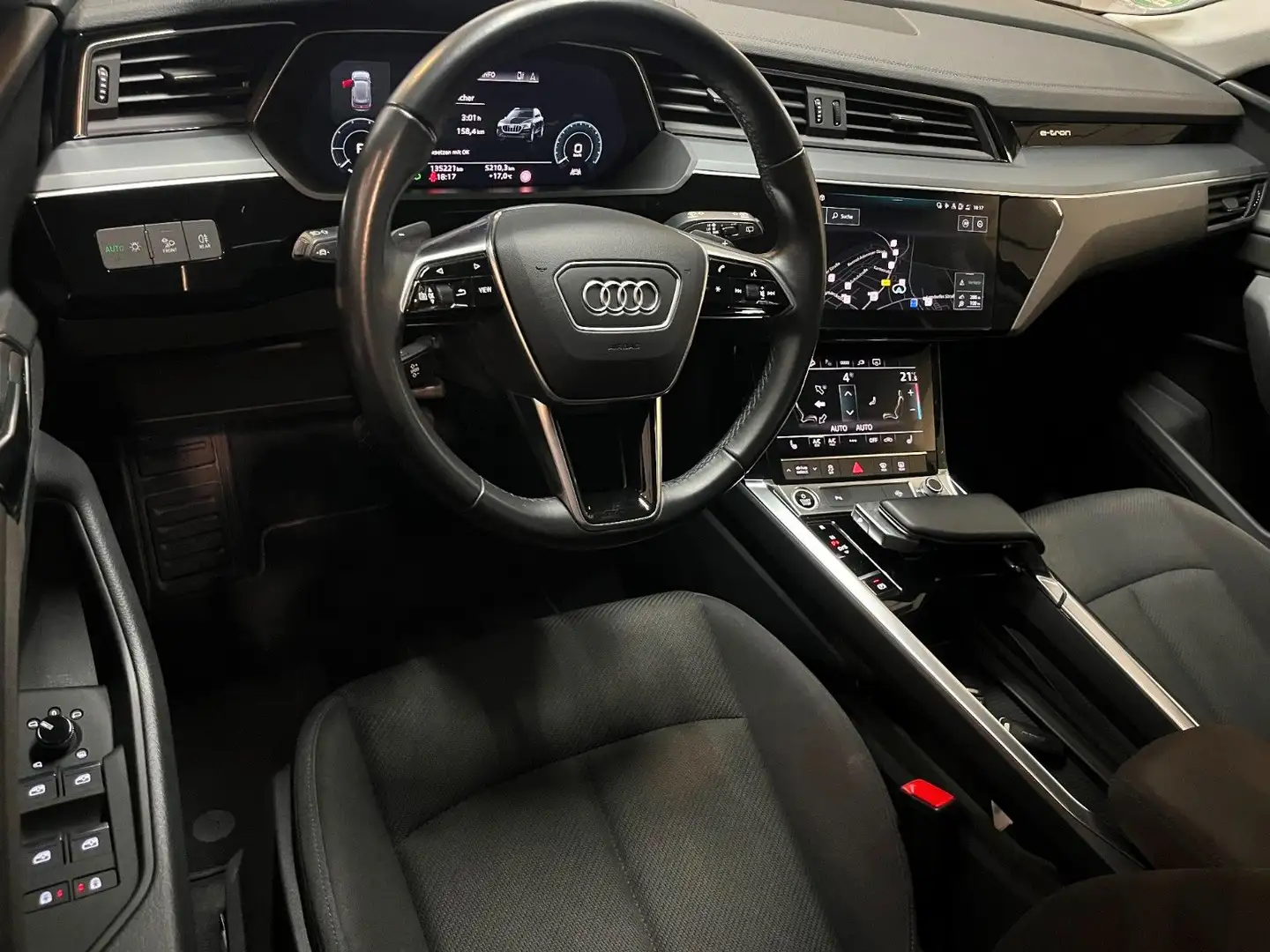 Audi e-tron 50 LED+Virtual+ohne Nachlackierungen Blau - 2