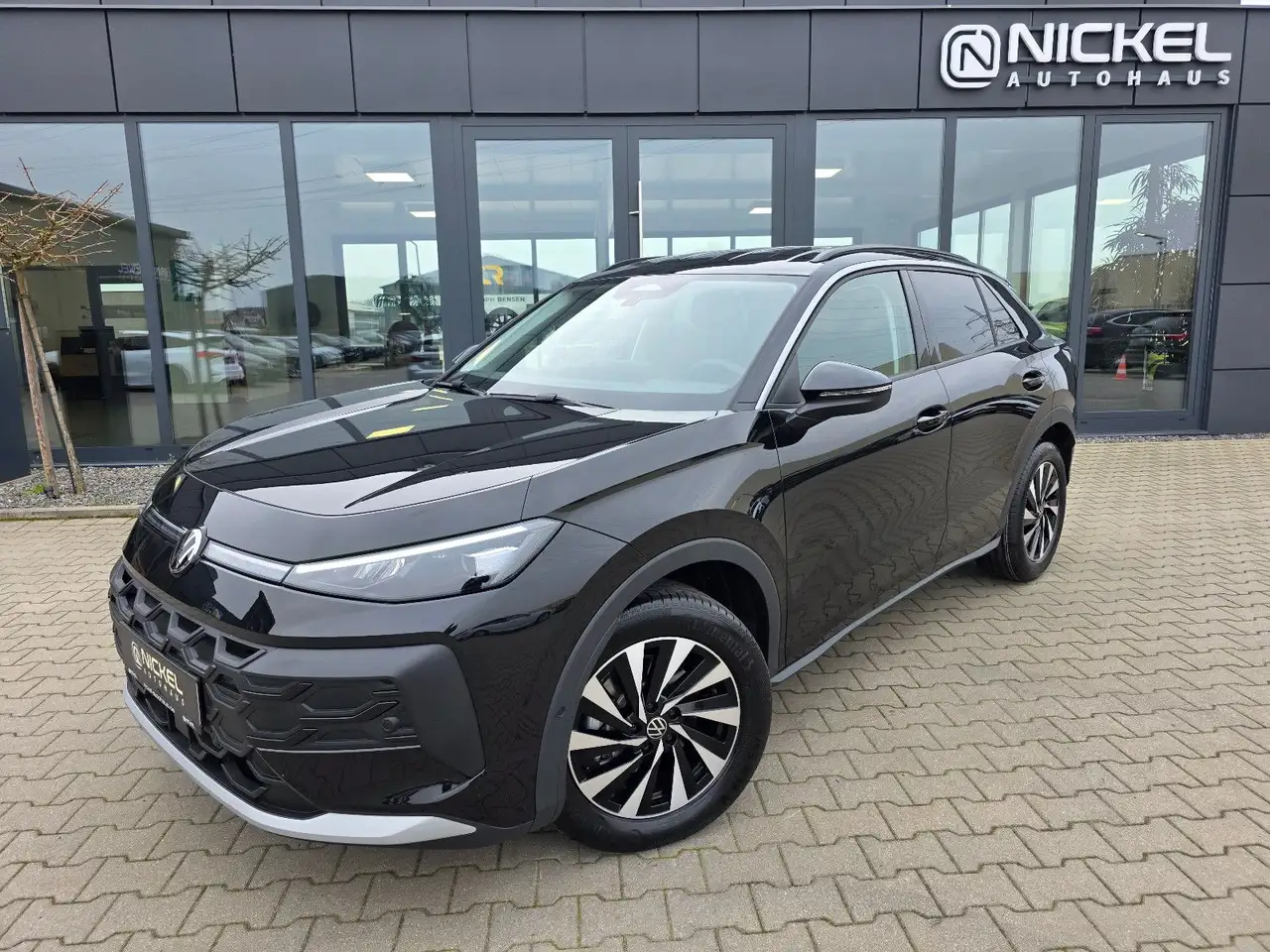 Volkswagen T-Roc 1.5 eTSI Life*Led+*Kamera*Acc*Neues-Model*, миниатюра 2