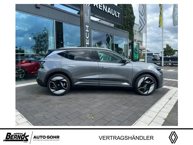 Renault Scenic view 3