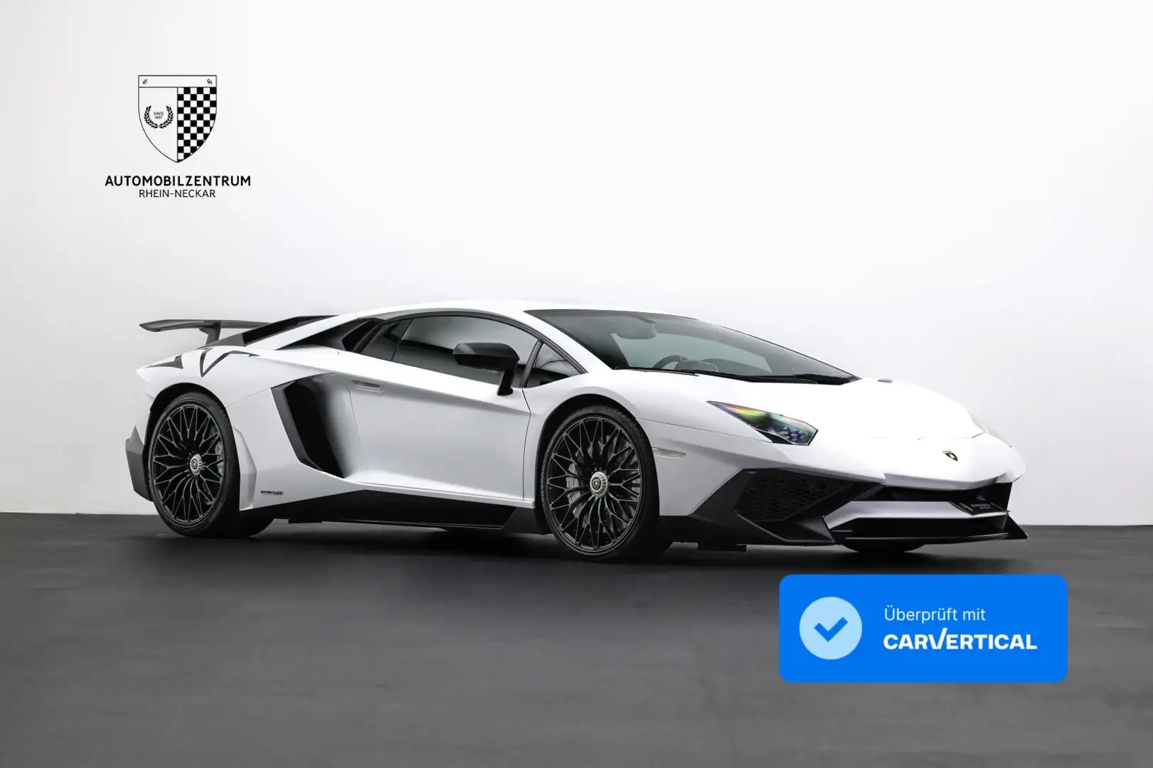 Lamborghini Aventador Aventador SV 1 of 600 FullCarbon/Branding/PPF Blanco - 1