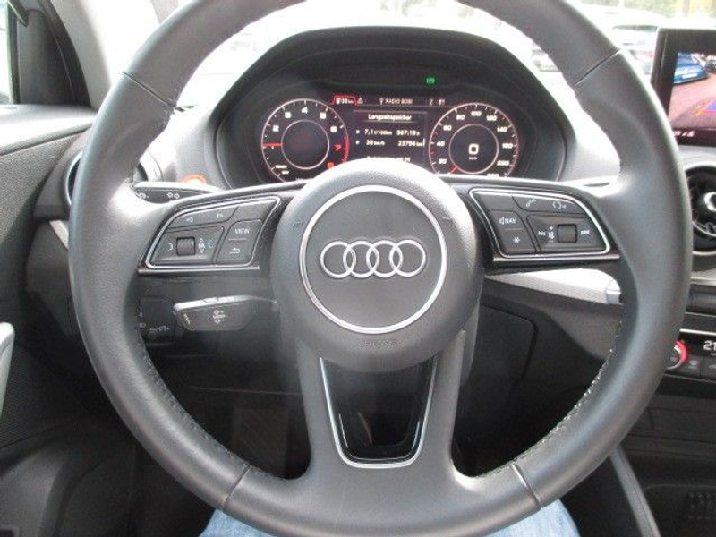 Audi Q2 30 TFSI advanced +NAV+Subw.+KAM+SHZ — photo 11