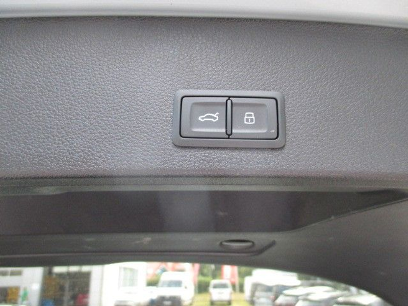 Audi Q2 30 TFSI advanced +NAV+Subw.+KAM+SHZ — photo 25