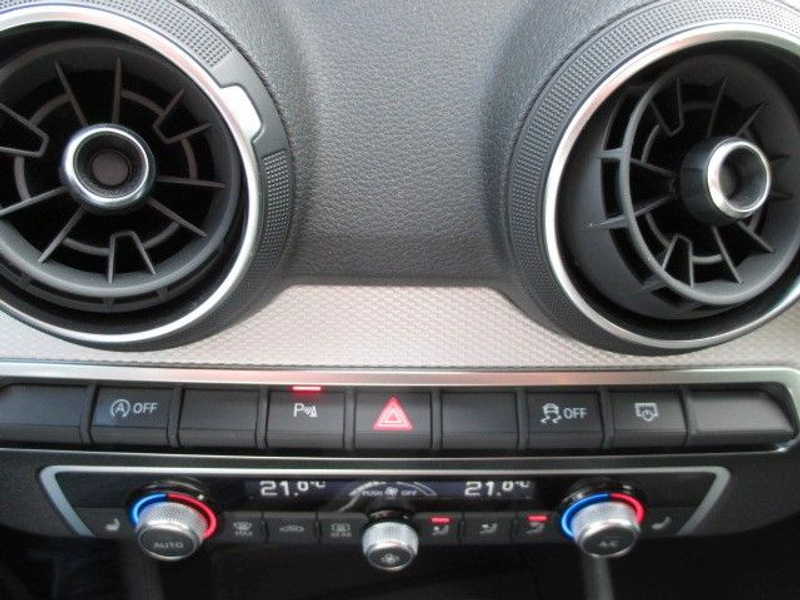 Audi Q2 30 TFSI advanced +NAV+Subw.+KAM+SHZ — photo 20