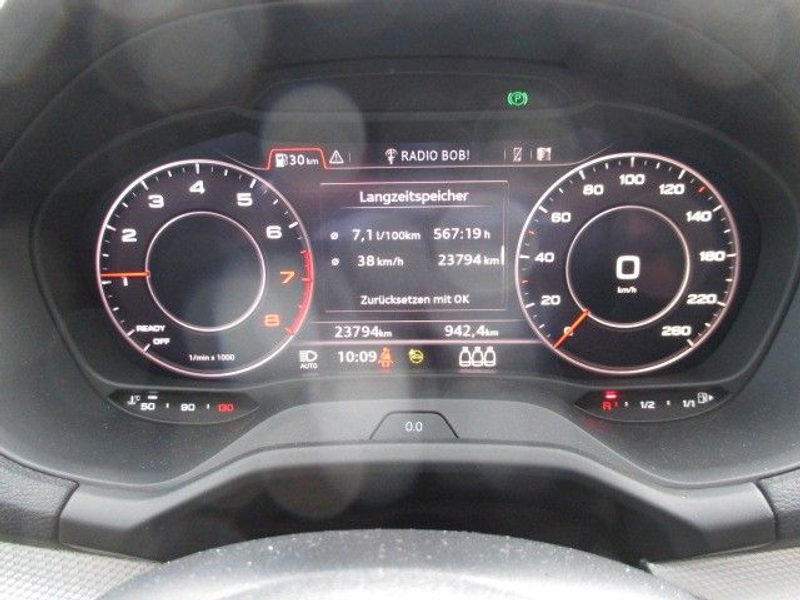 Audi Q2 30 TFSI advanced +NAV+Subw.+KAM+SHZ — photo 12