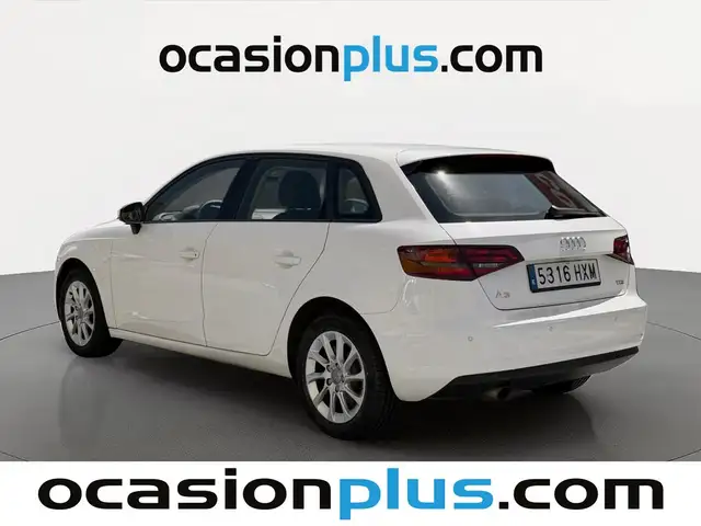 Audi A3 view 3