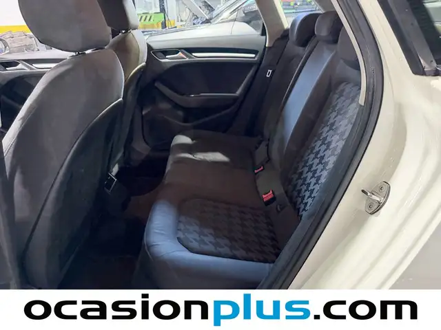 Audi A3 view 10