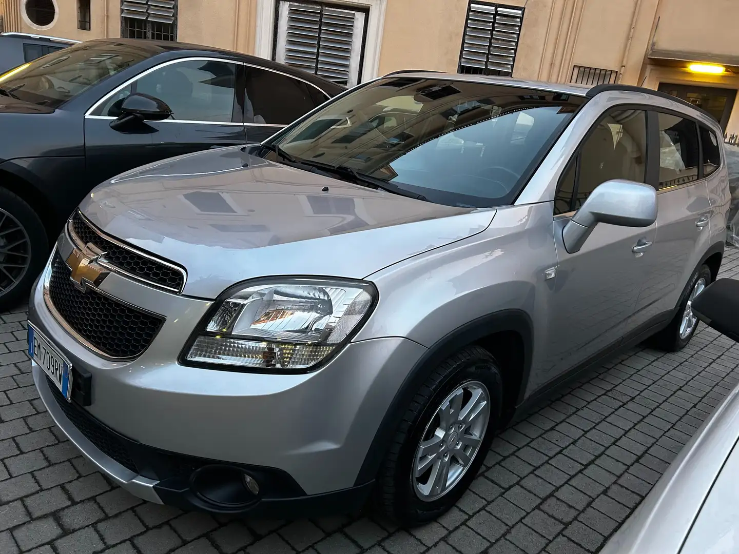 Chevrolet Orlando Orlando 2.0d LTZ 163cv auto 7 POSTI Argintiu - 1