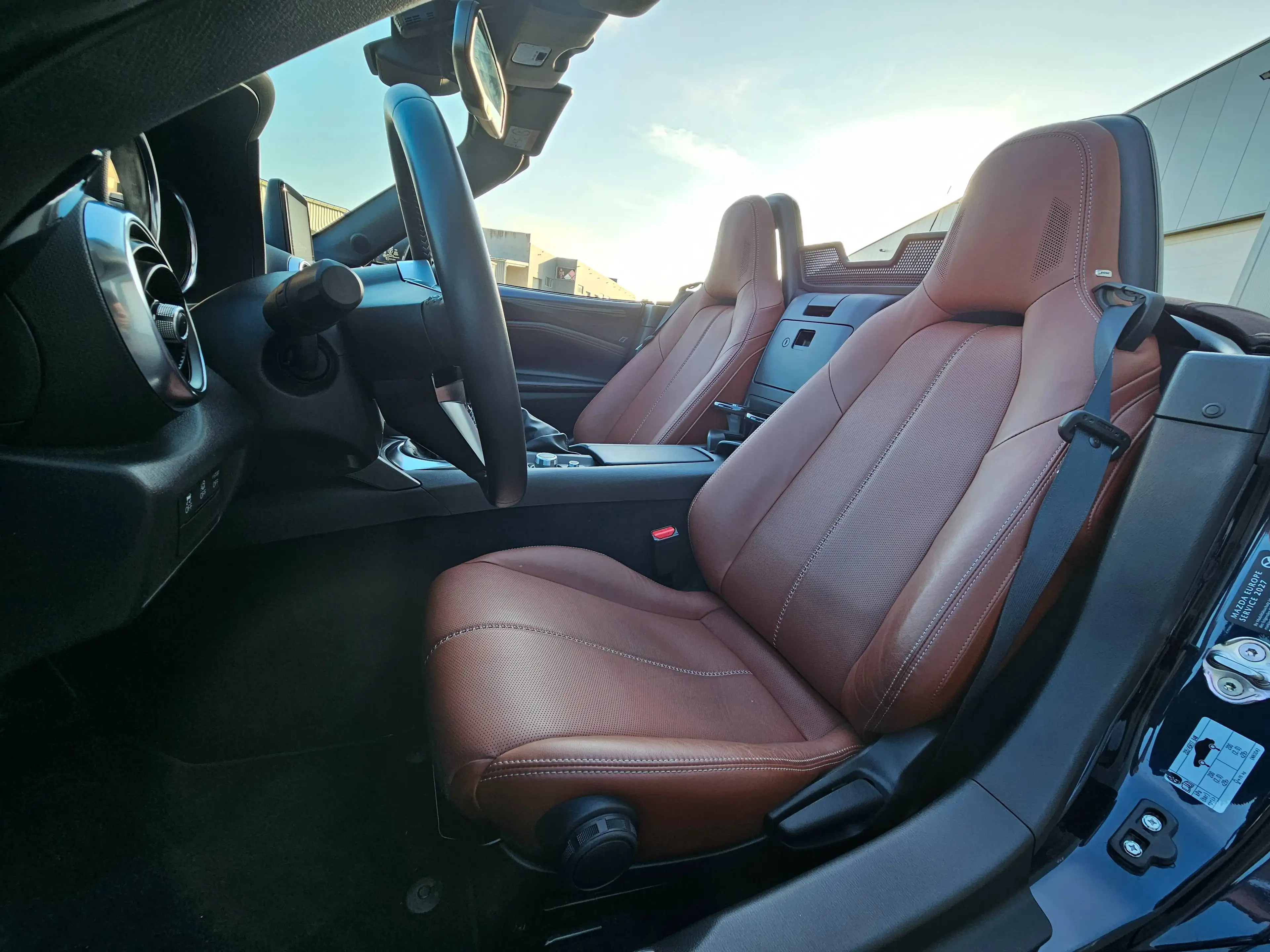 Mazda MX-5 MX-5 2.0i Skyactiv-G Kazari Kazari — photo 8
