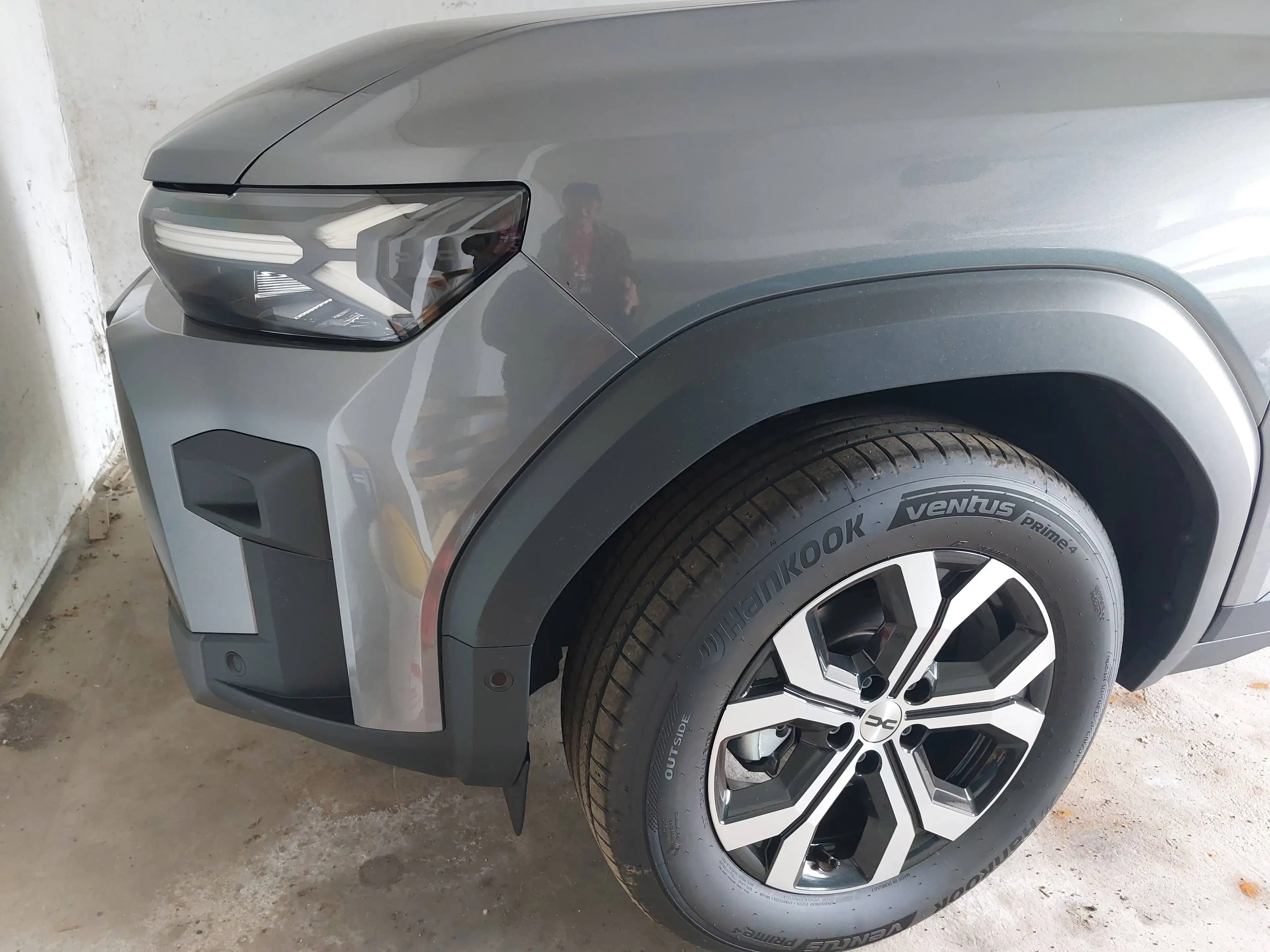 Dacia Bigster TCE140 MH Expression Multiview Shzg. Lenkradhzg. Dolomitgrau SOFORT!