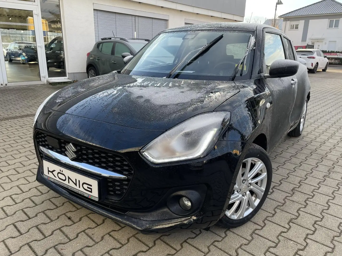 Suzuki Swift Comfort Automatik Noir - 1