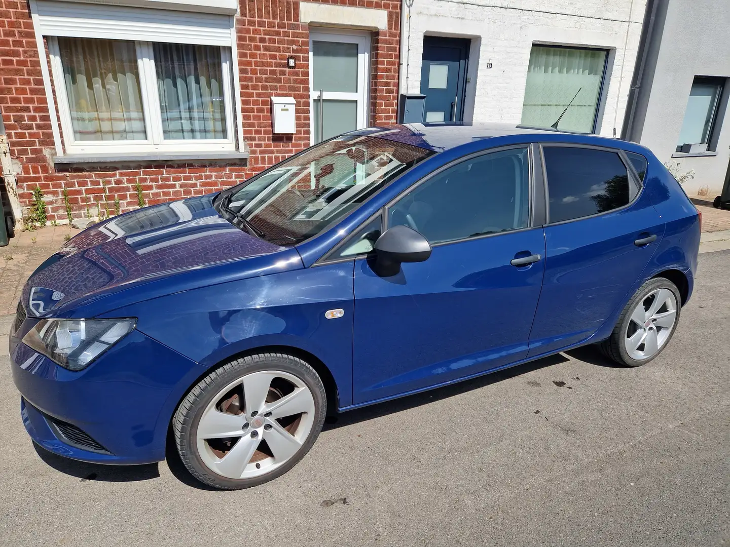 SEAT Ibiza Ibiza 1.0i Reference Bleu - 2