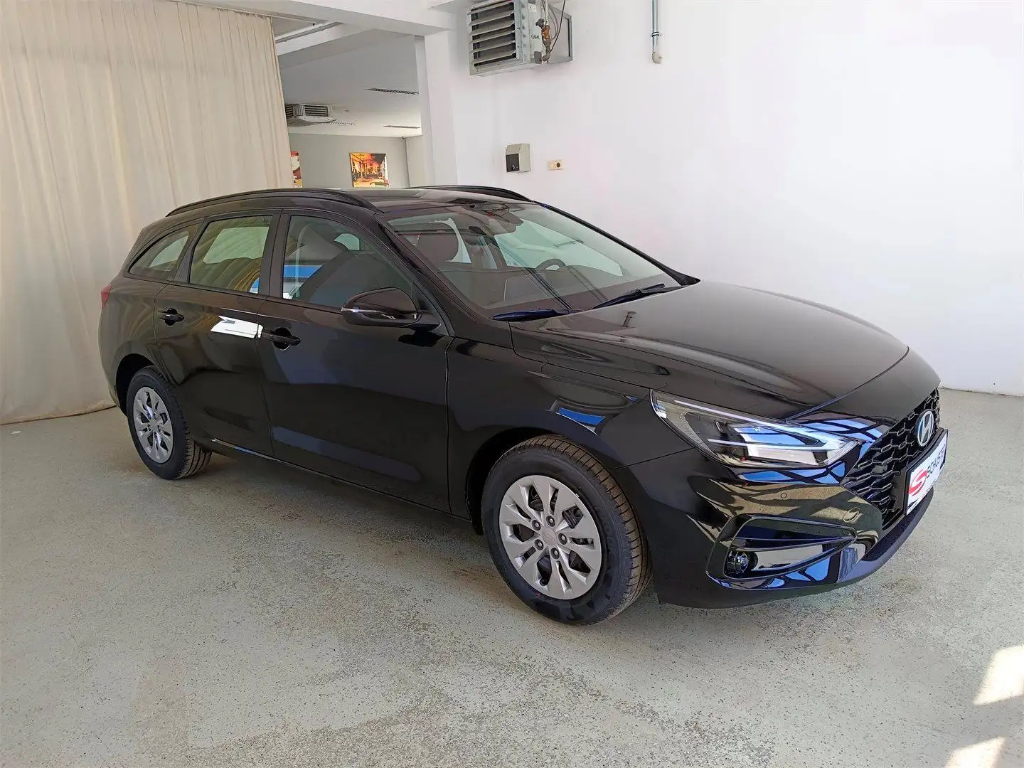Hyundai i30 Kombi - PD Smart Line 1.0 T-GDI c6ks1-PP5-OO4 Schwarz - 1