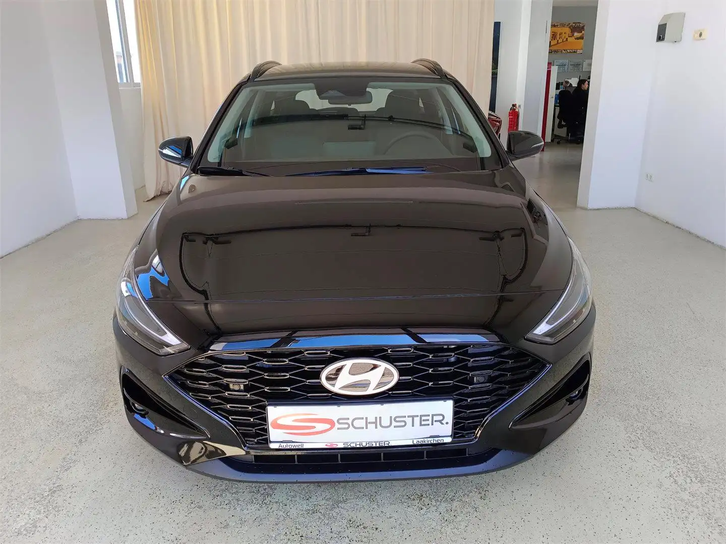 Hyundai i30 Kombi - PD Smart Line 1.0 T-GDI c6ks1-PP5-OO4 Schwarz - 2