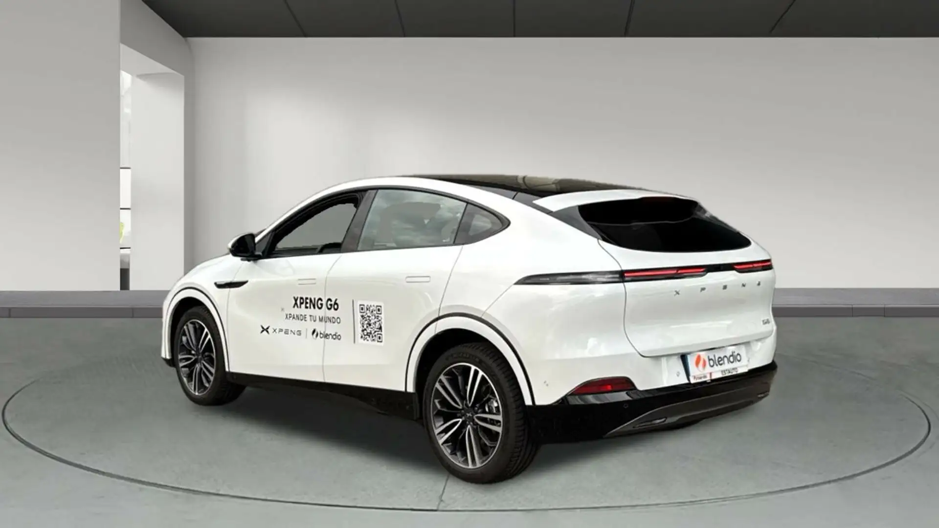 Xpeng G6 Standard Range RWD 190kW Fehér - 2