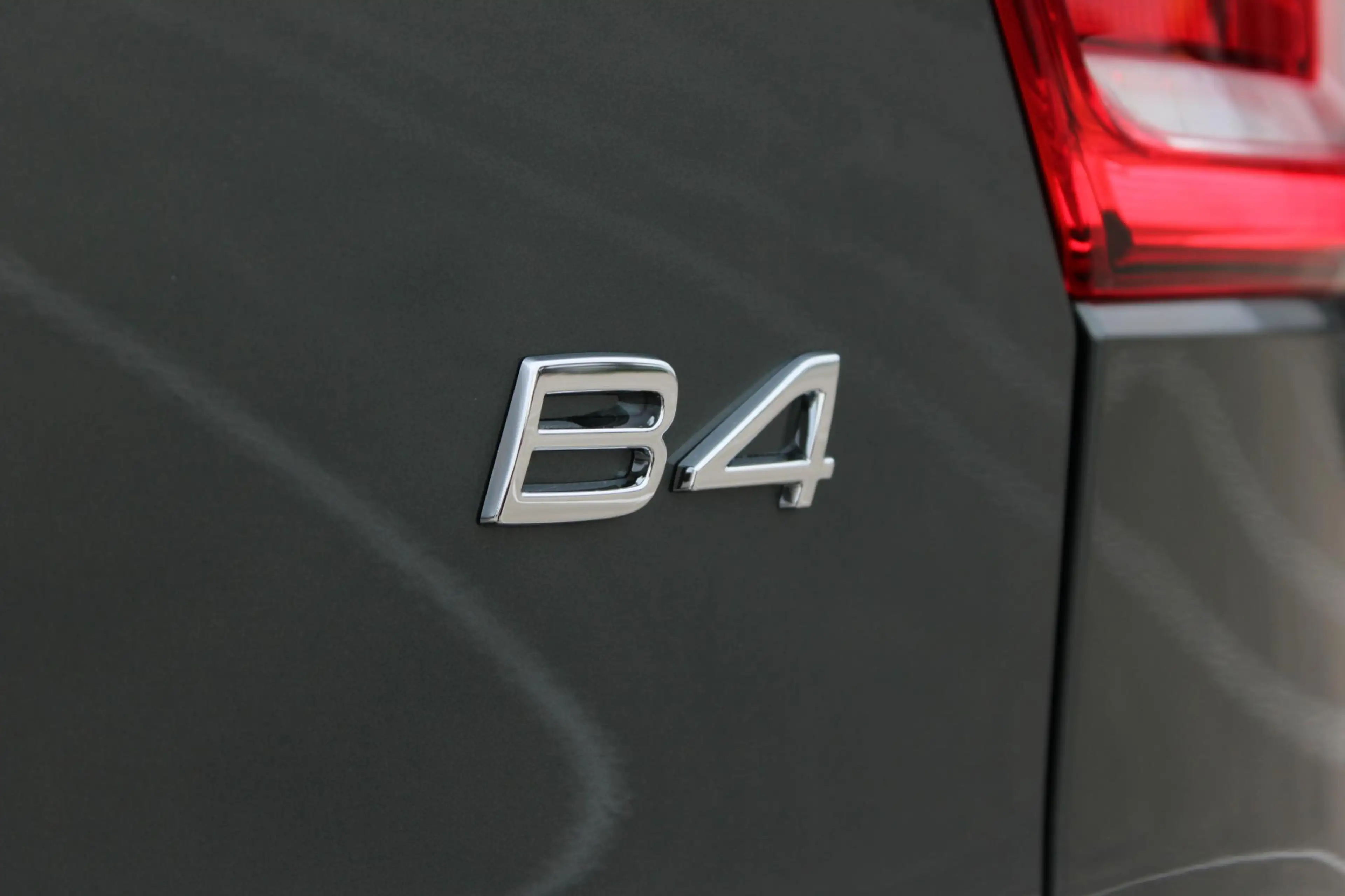 Volvo XC40 B4 Plus Dark | DEMO DEAL | Panoramadak | Elektrisc — photo 10