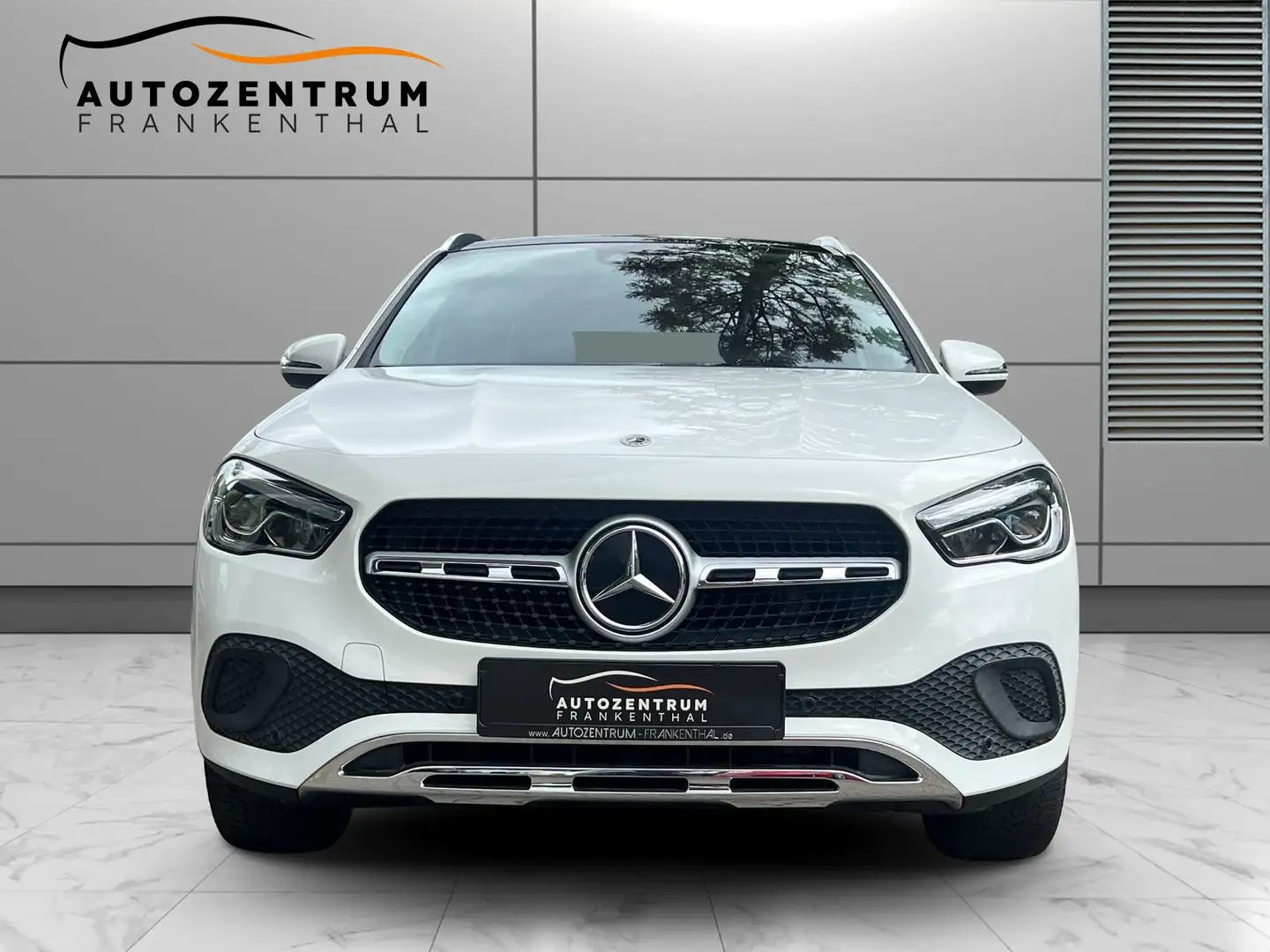 Mercedes-Benz GLA 200 PANO SPEEDLIMIT LED DAB Blanc - 2