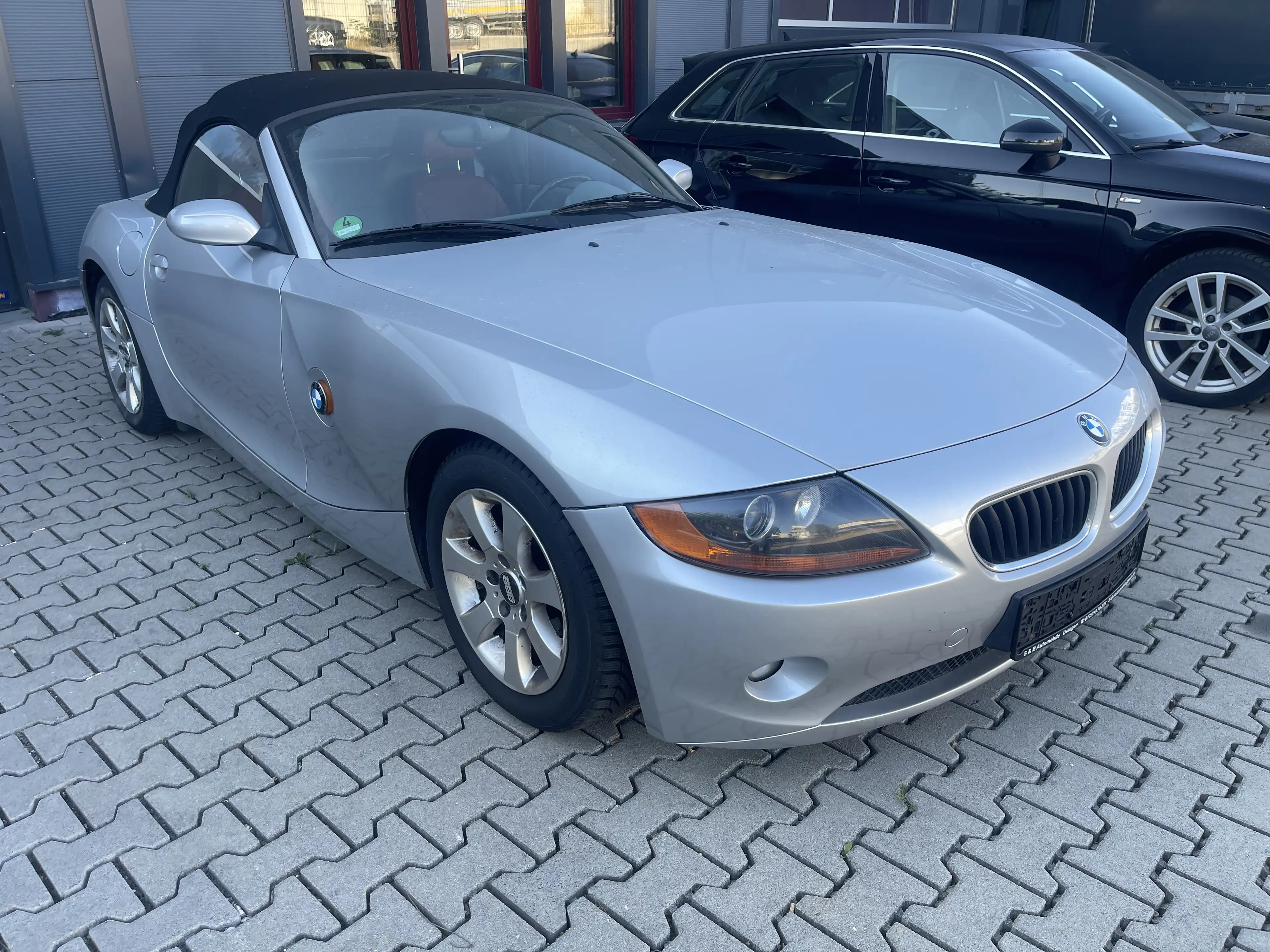 BMW Z4 2.5 i — photo 2