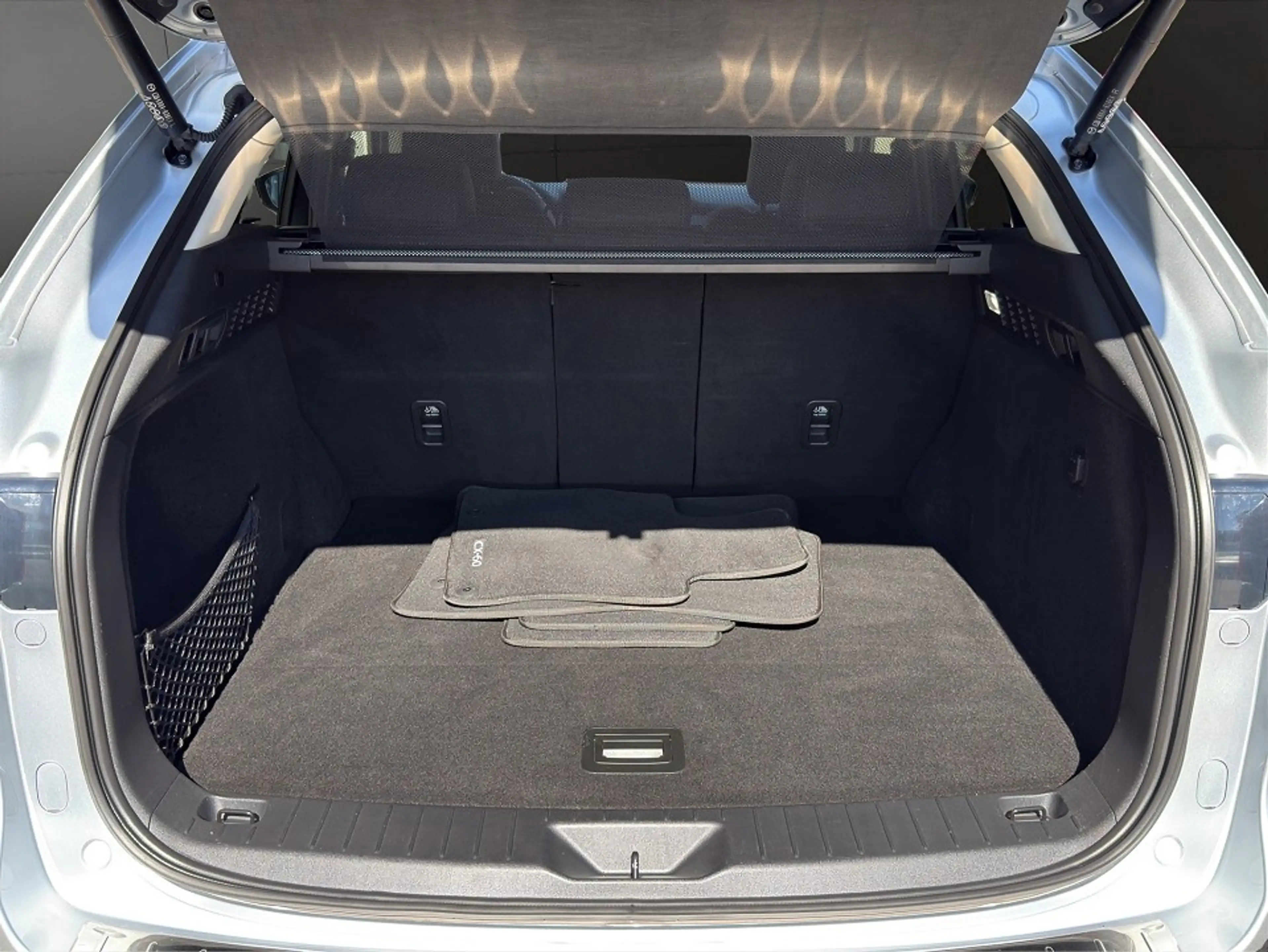 Mazda CX-60 PHEV 327PS Homura AT+AWD+CON-P+DRI-P+COM-P+ 360°+A — photo 9