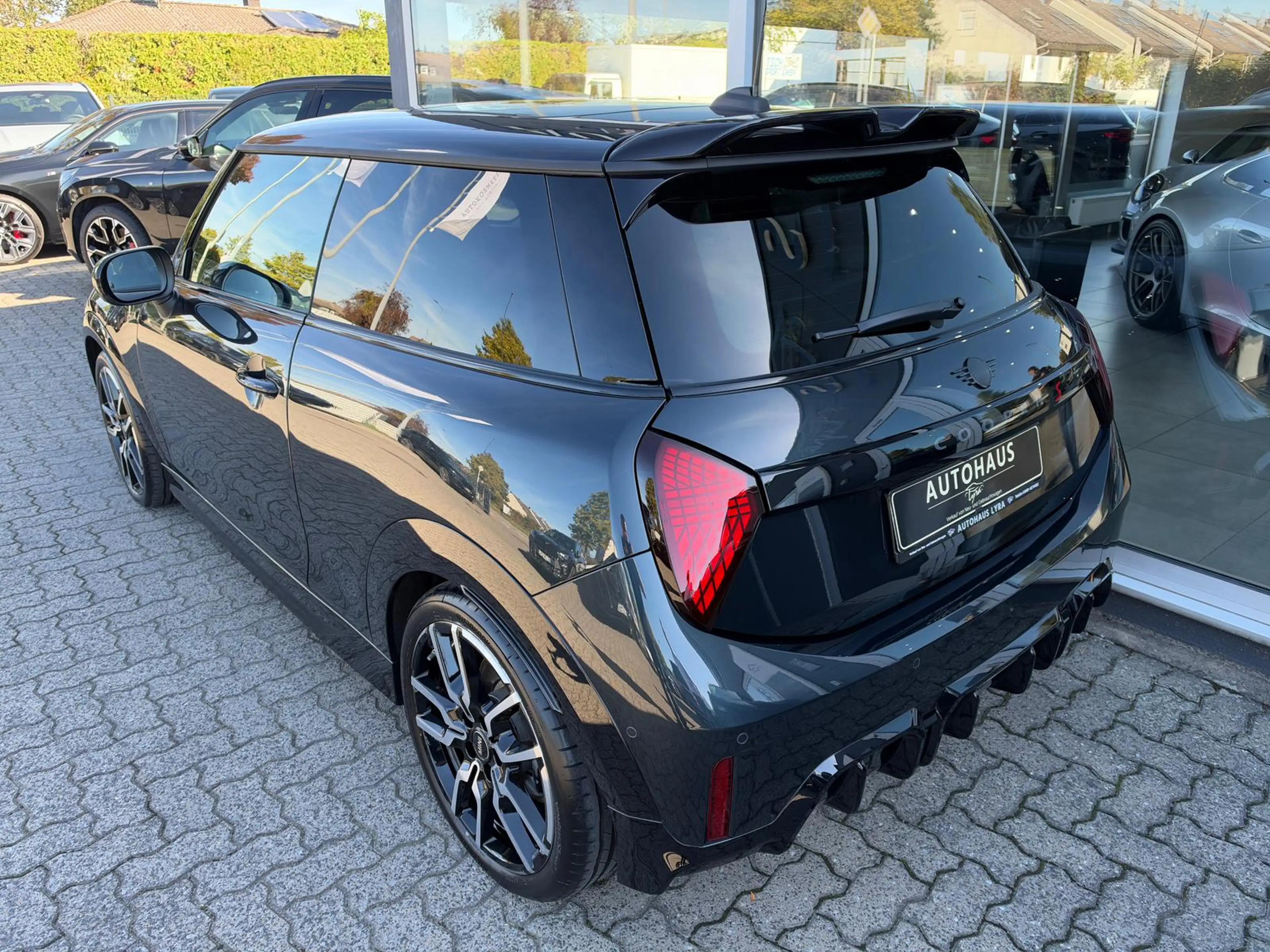 MINI Cooper S JCW*LED*NAVI*PANO*H&K*HUD*360°KAMERA* — photo 6