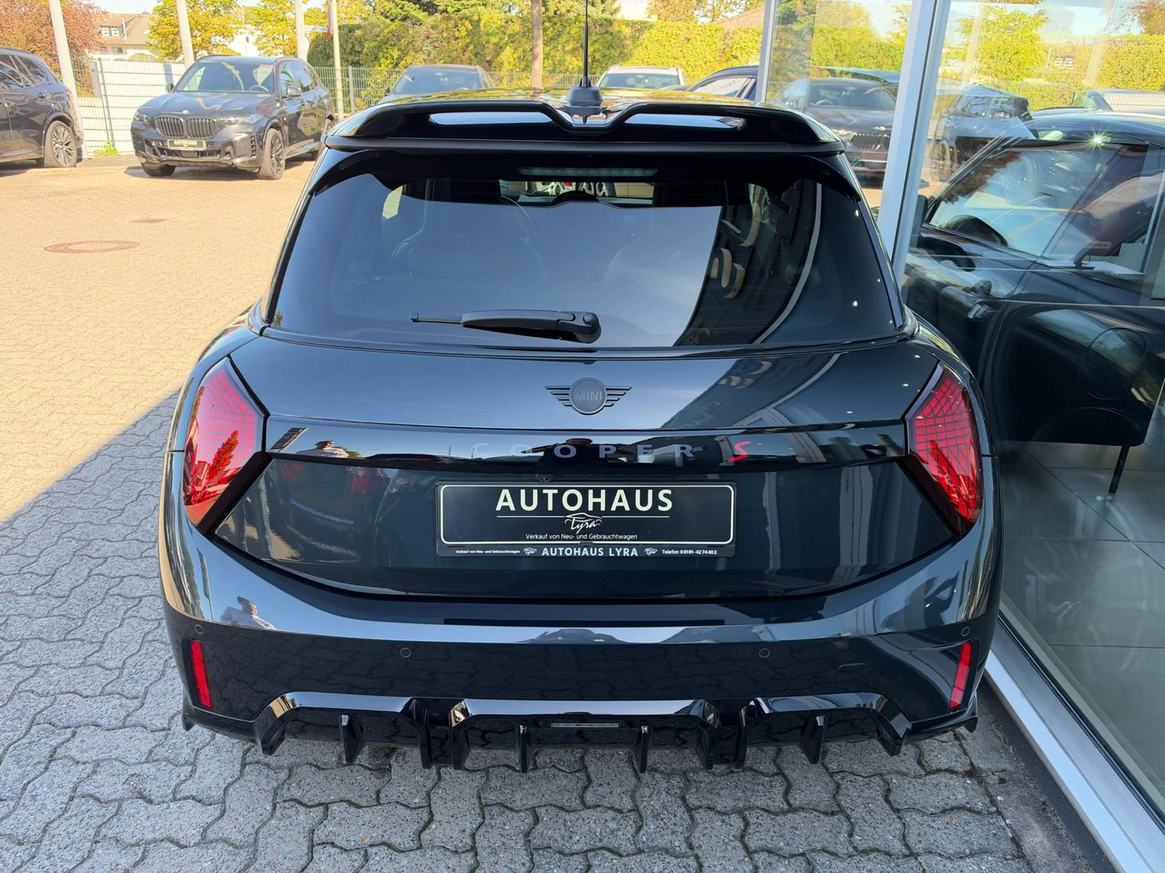 MINI Cooper S JCW*LED*NAVI*PANO*H&K*HUD*360°KAMERA* — photo 7