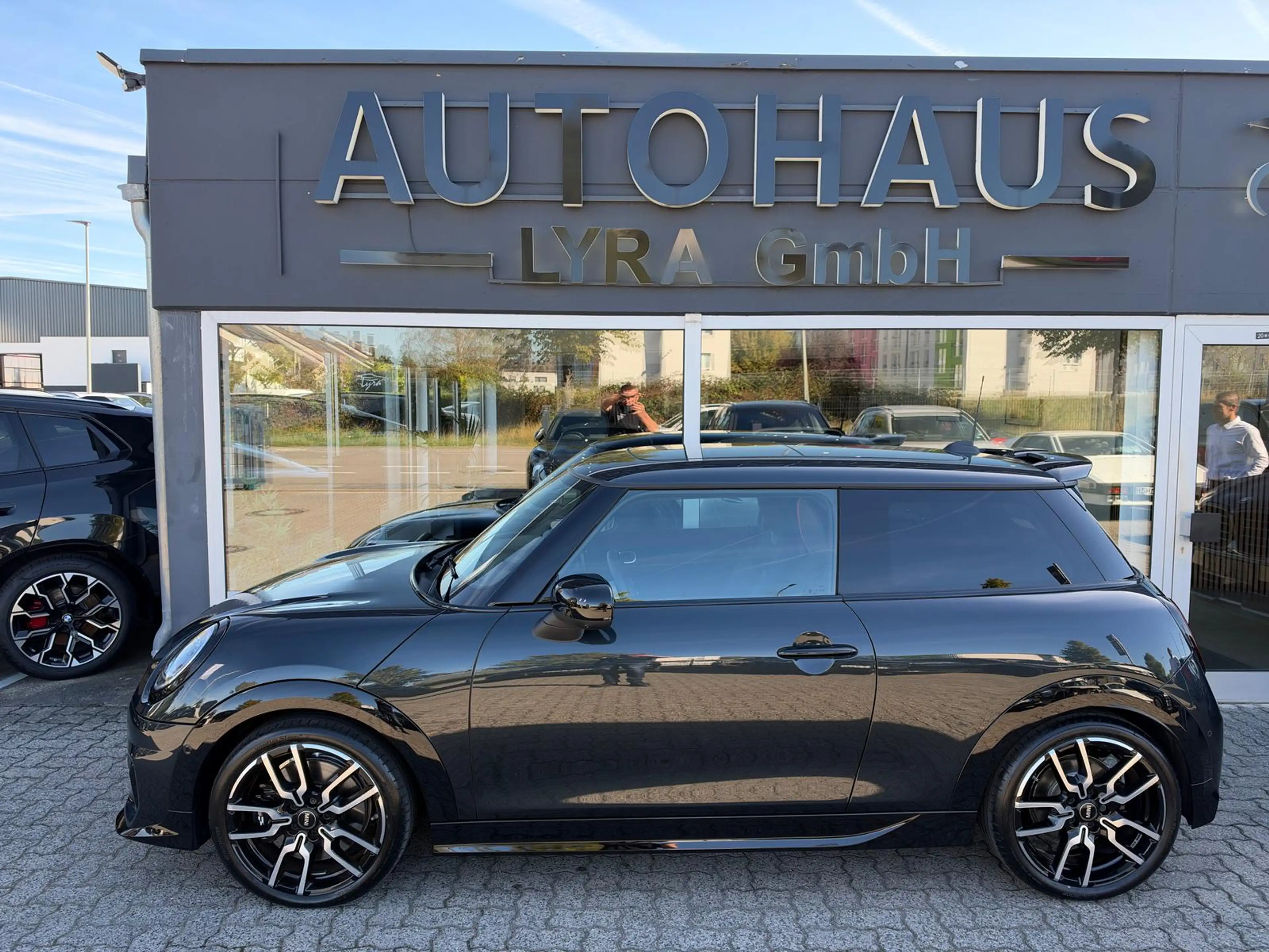 MINI Cooper S JCW*LED*NAVI*PANO*H&K*HUD*360°KAMERA* — photo 4