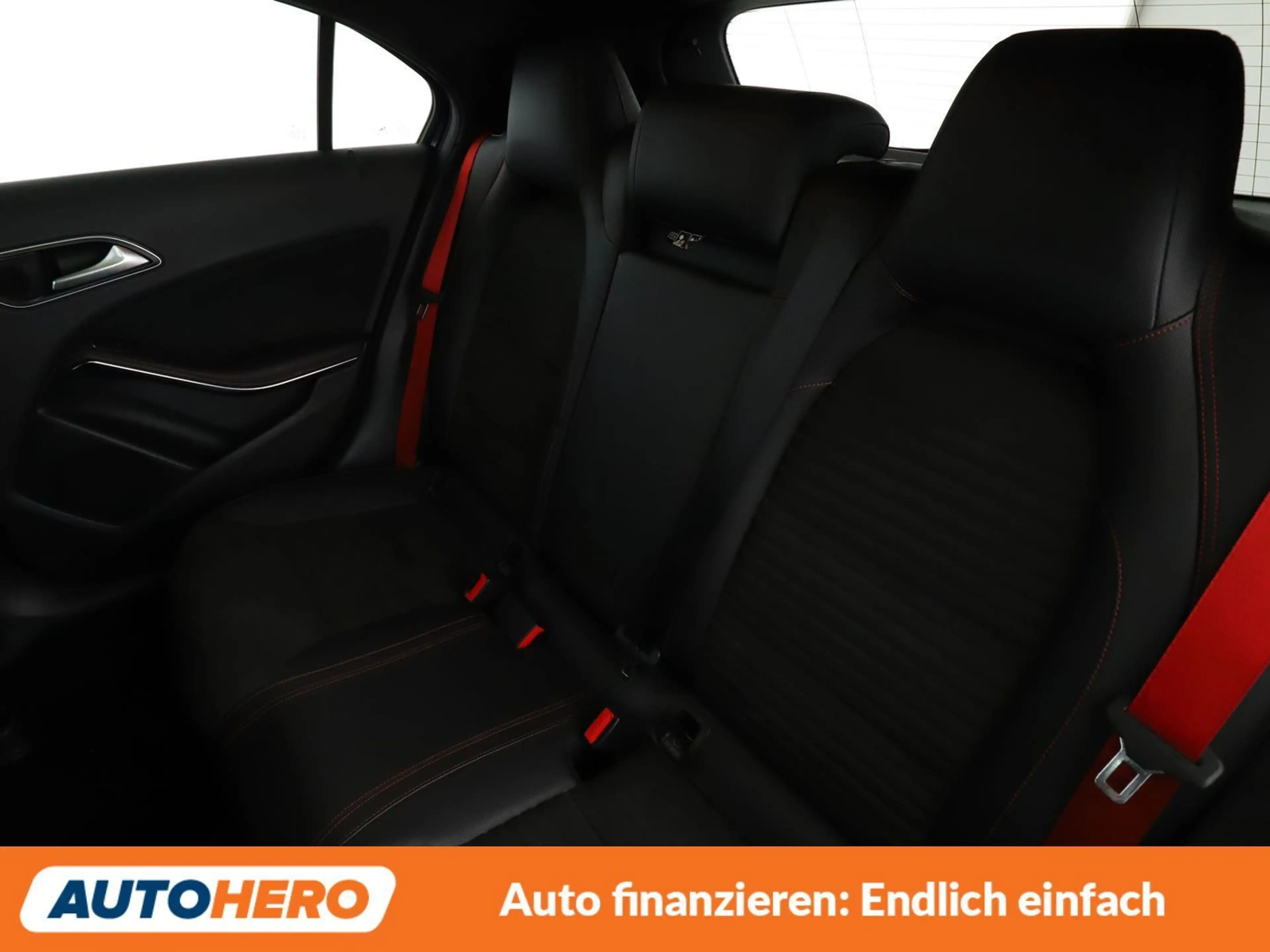 Mercedes-Benz A 45 AMG A 45 AMG 4Matic Sport Aut.*NAV*LED*TEMPO*PDC*SHZ* — photo 14