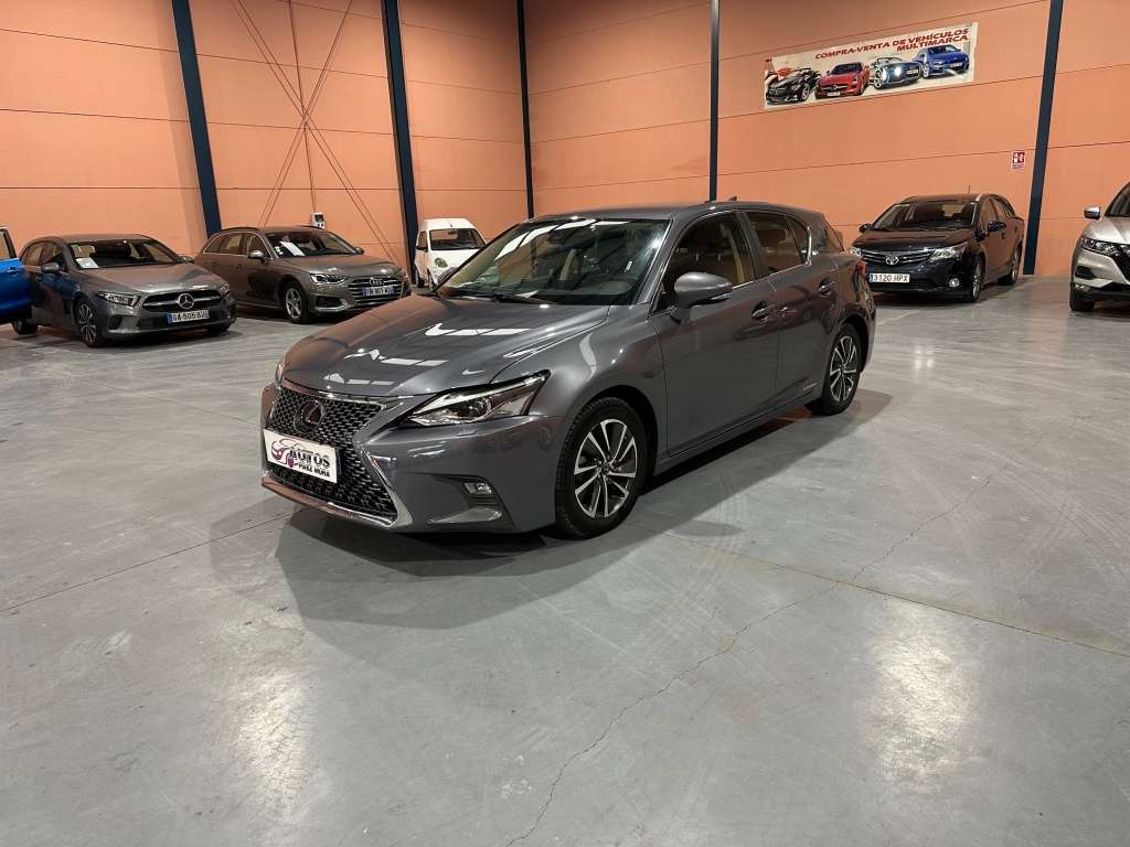 Lexus CT 200h Business - foto 1