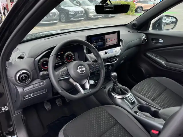 Nissan Juke view 14