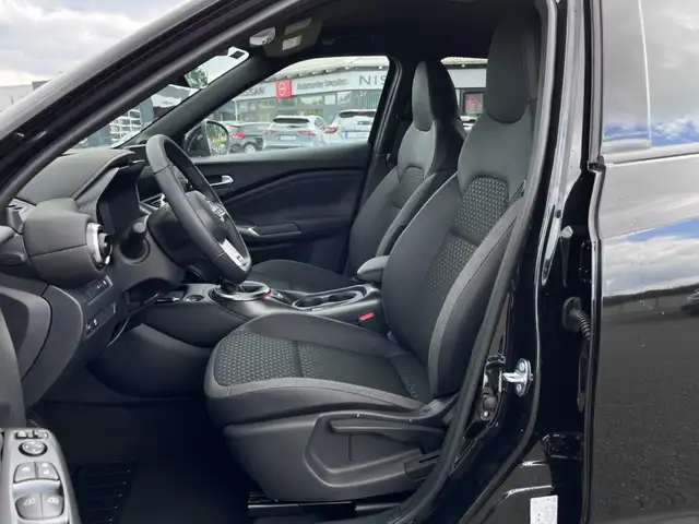 Nissan Juke view 15