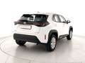 Toyota Yaris Cross 1.5h Business fwd 116cv e-cvt Weiß - thumbnail 3