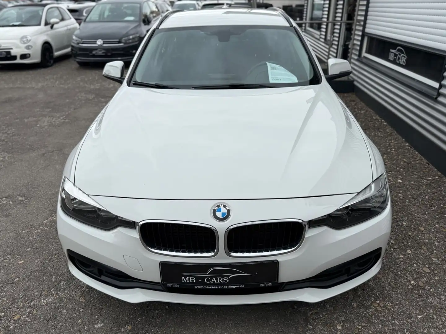 BMW 318 d Advantage*AUTO*NAVI*PDC*LED* Wit - 2