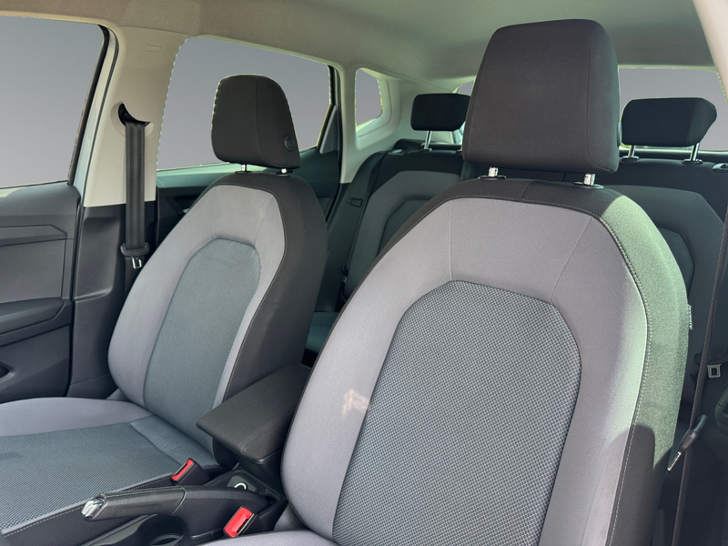 SEAT Arona 1.0 95pk TSI Style Business Intense Achteruitrijca — photo 14