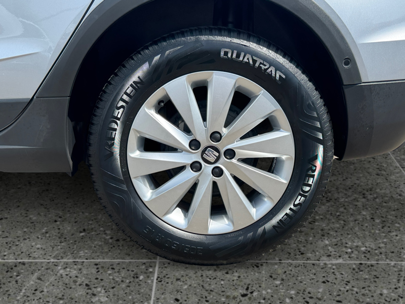 SEAT Arona 1.0 95pk TSI Style Business Intense Achteruitrijca — photo 10