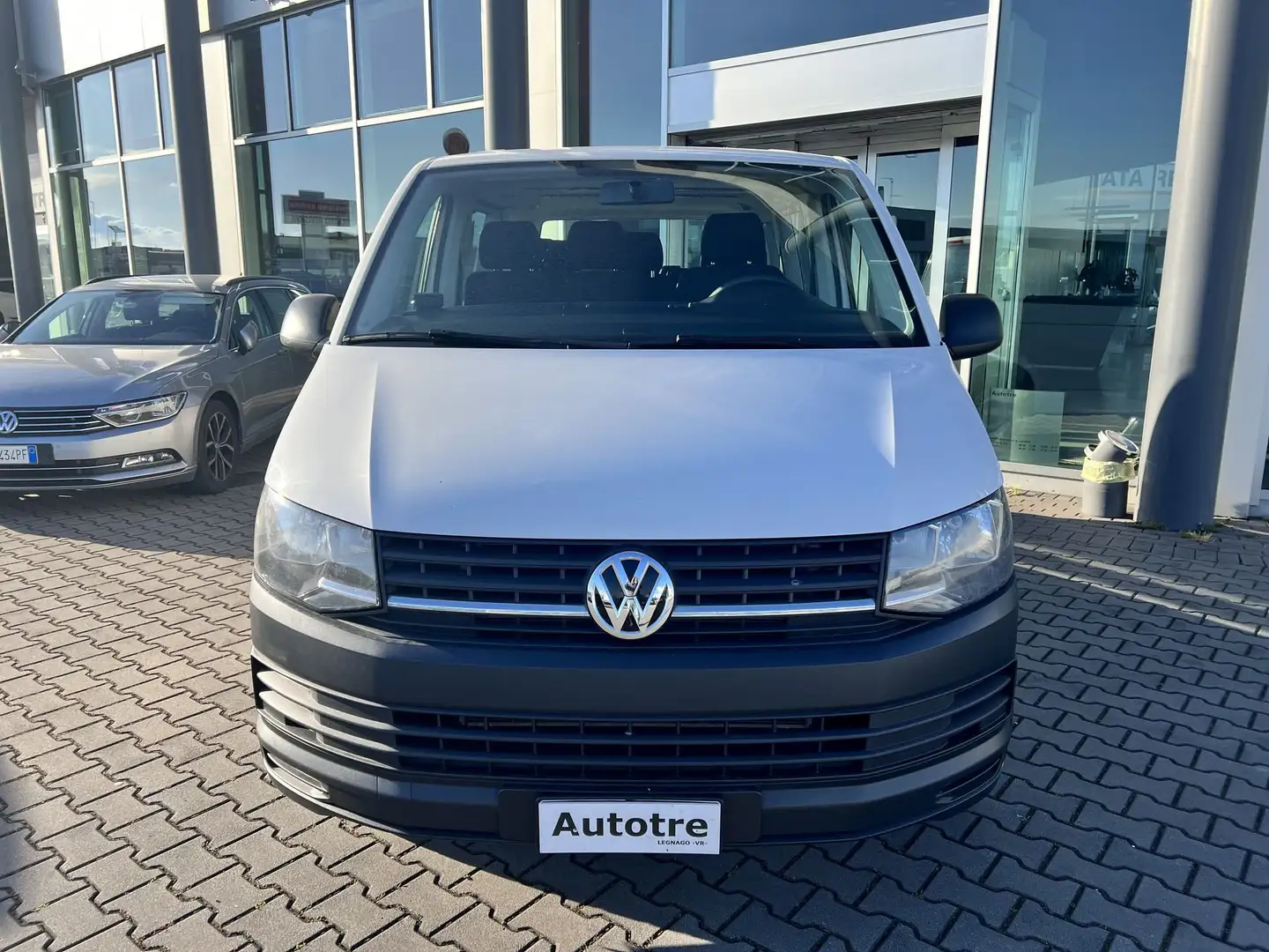 Volkswagen T6 Caravelle 2.0 TDI 150CV PC Trendline PREZZO IVA COMPRESA Bianco - 2