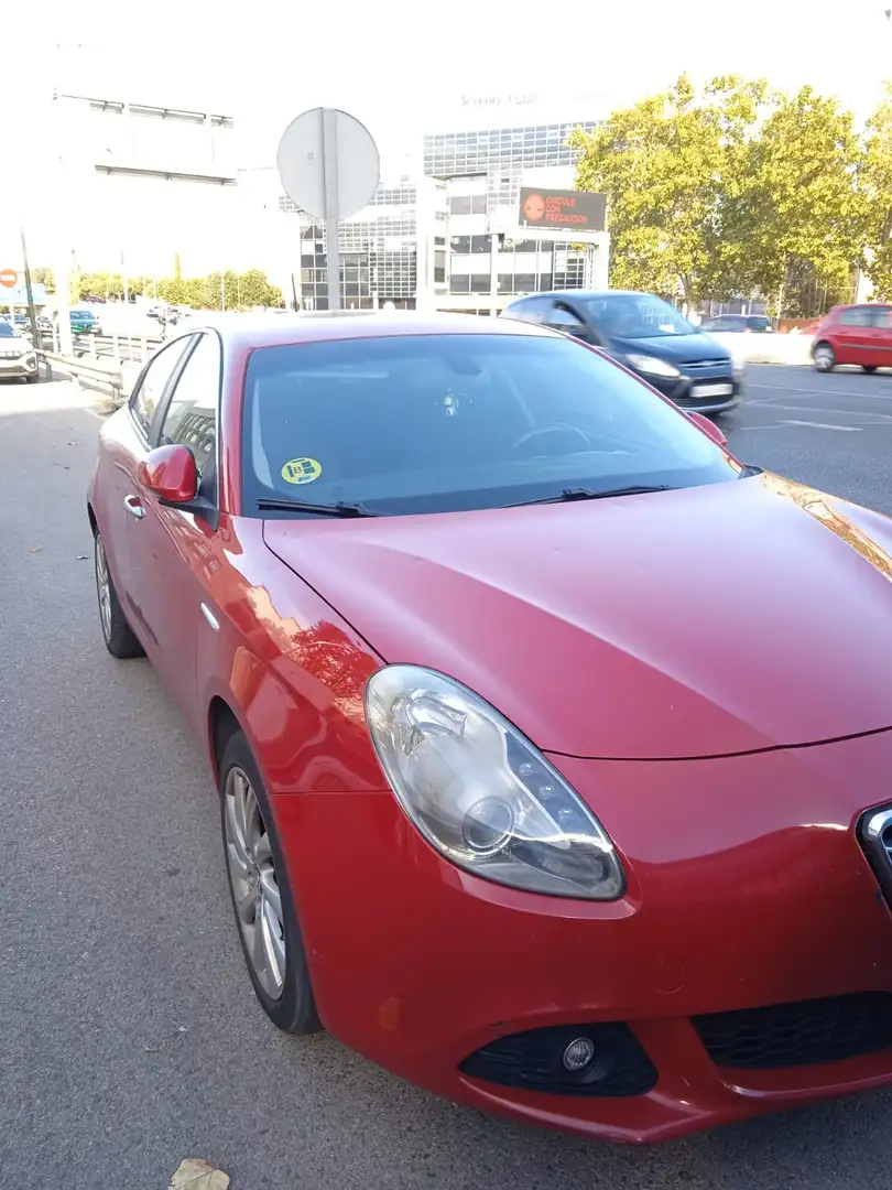 Alfa Romeo Giulietta Giulietta 2.0JTDm2 Distinctive 170 Distinctive Rojo - 1
