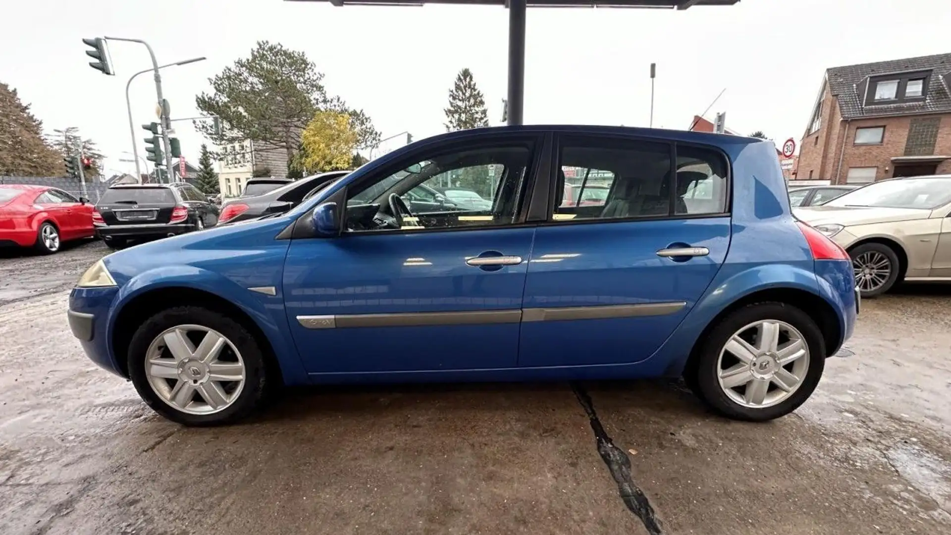 Renault Megane II Lim. 5-trg. Dynamique Luxe*Klima*Alus* Blau - 2