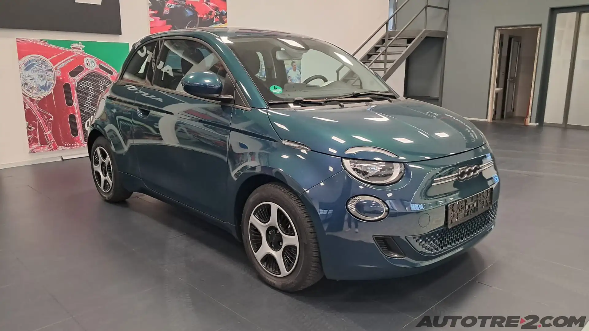 Fiat 500e 500e Berlina 23,8 kWh Action Verde - 2