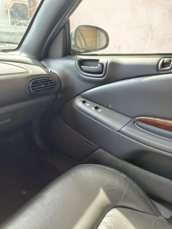Chrysler Stratus 2.5 LX, foto 8