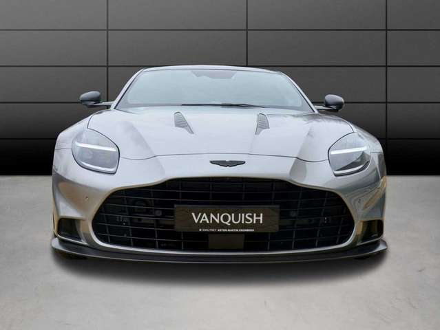 Aston Martin Vanquish Coupe