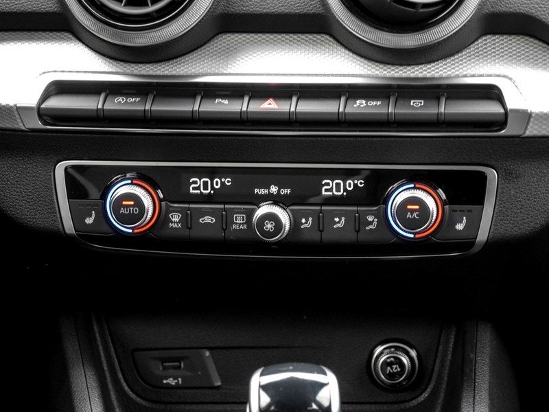 Audi Q2 S line 35 TFSI S tronic Nav+ Matrix AHK RKamera... — photo 8