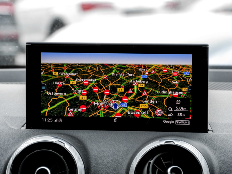 Audi Q2 S line 35 TFSI S tronic Nav+ Matrix AHK RKamera... — photo 7