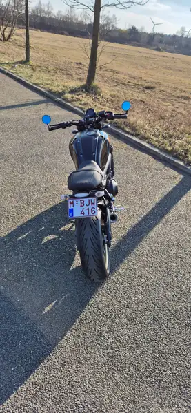 Yamaha XSR 900 - foto 7