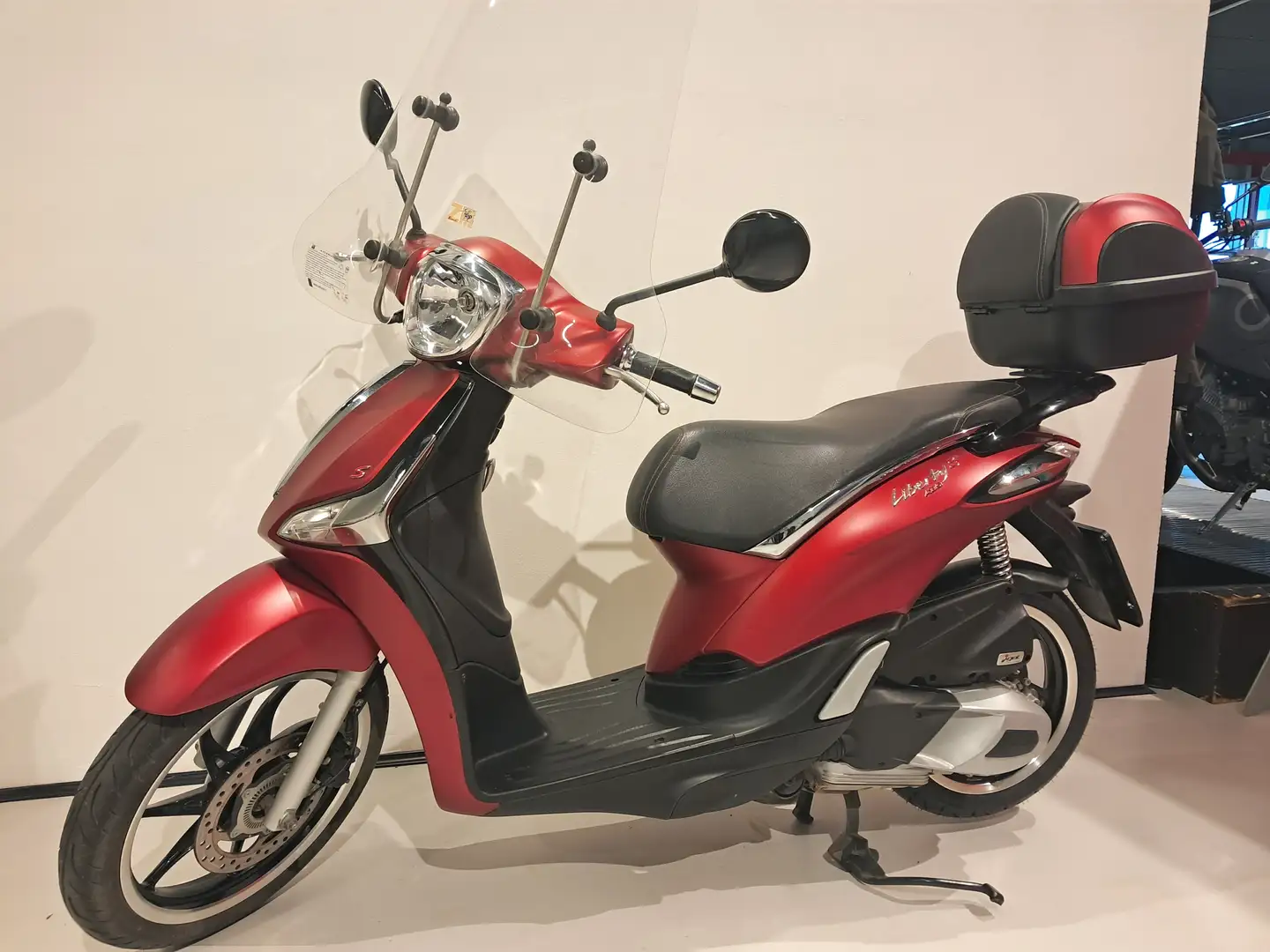 Piaggio Liberty 150 Sport ABS Roşu - 2