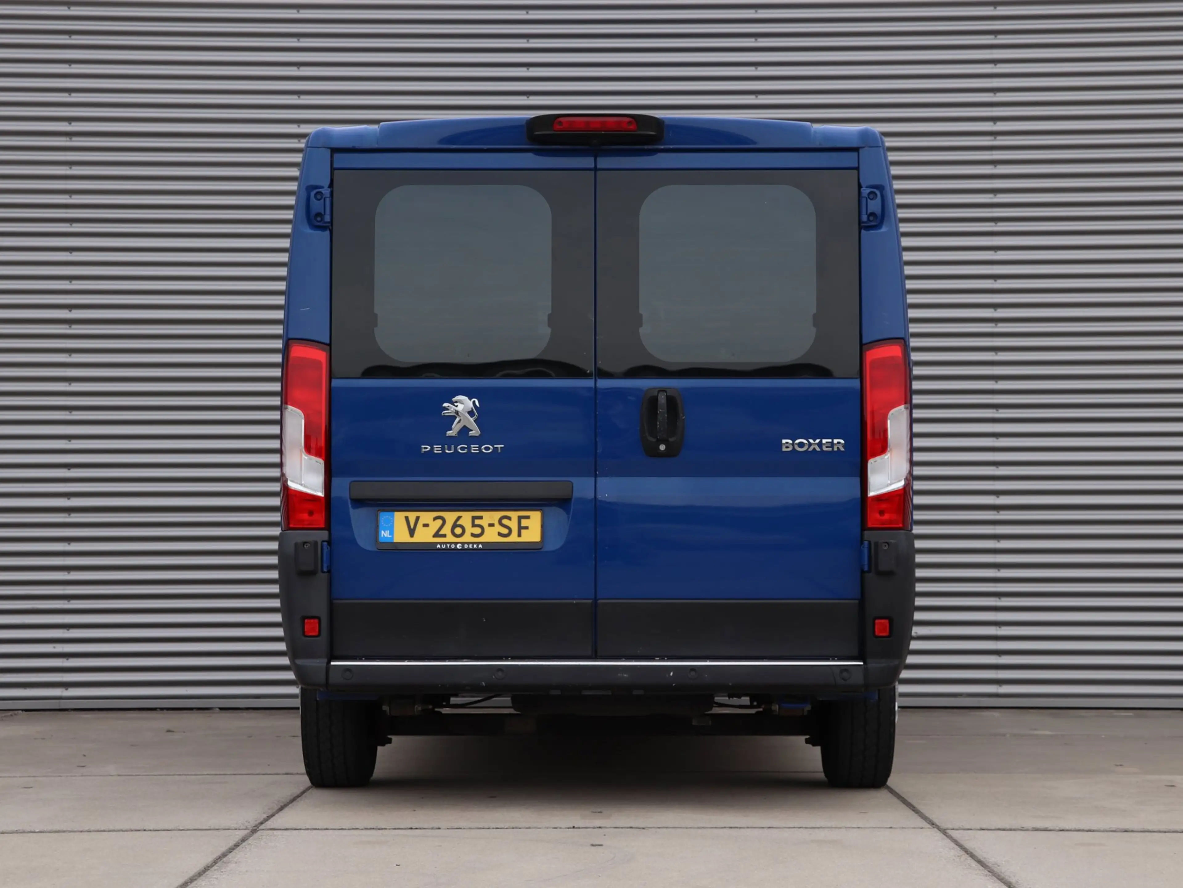 Peugeot Boxer 330 2.0 BlueHDI L1H1 Premium Pack *Navigatie*Parke — photo 10