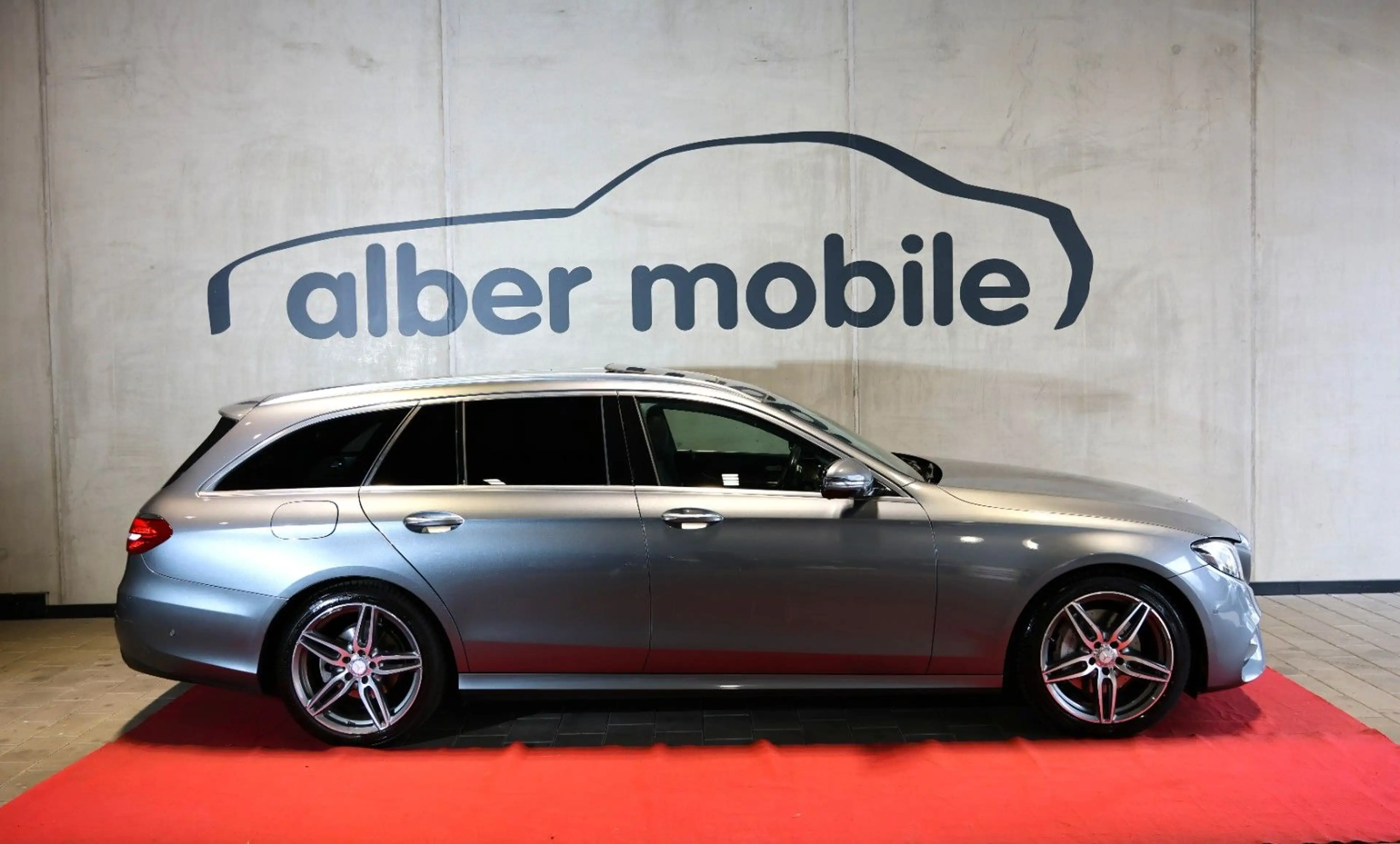 Mercedes-Benz E 250 T-Modell AMG LED Pano Kam. MWST — photo 10